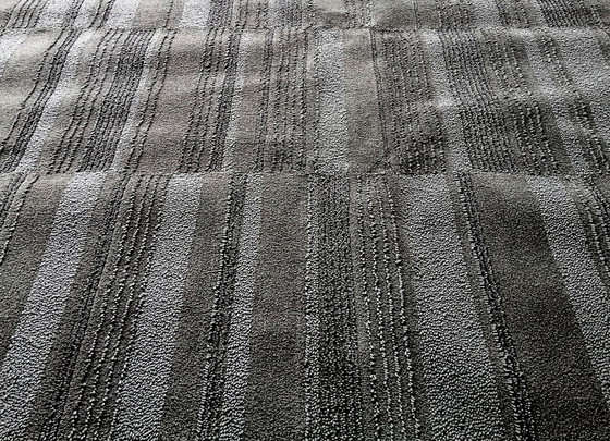 ROLF-BENZ CAMBIO MODEL RUG IN OUTLET -50% – Rolf Benz, Rugs & carpets, Textile (photo 5 of 18)