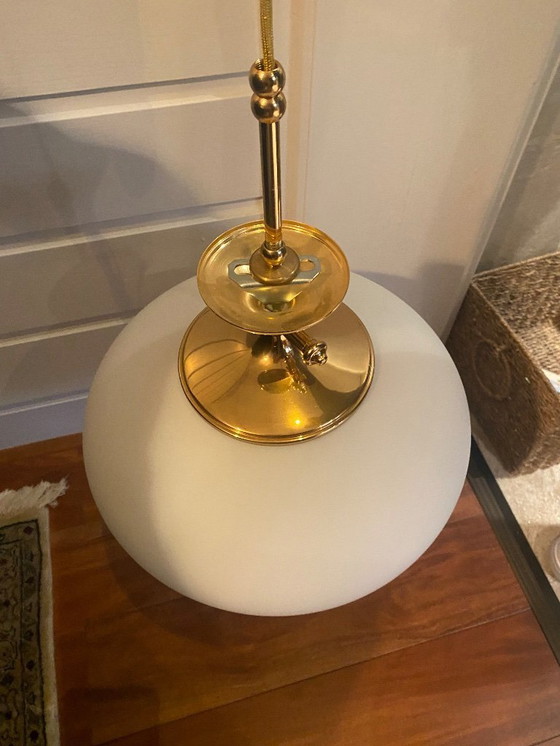 Image 1 of Wit met gouden hanglamp