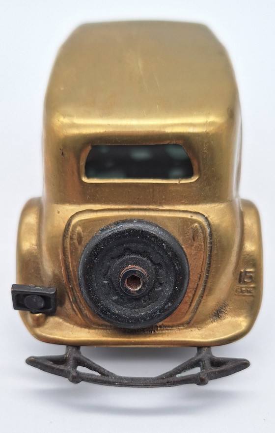 Image 1 of Citroën 15-Six (1935)- F.A.L. -
Italy