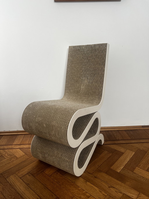 Iconic Vitra Frank Gehry Wiggle Chair – stoelen fauteuils, Paper, Wood (photo 2 of 10)