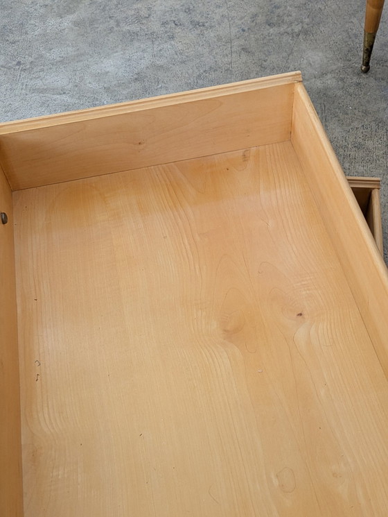 Image 1 of Commode - Laiton, verre, bois - Commode et table de chevet