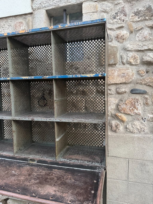 Oficina de clasificación postal