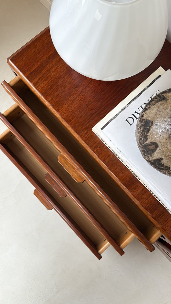 Image 1 of Cassettiera/comodini vintage in legno Hülsta