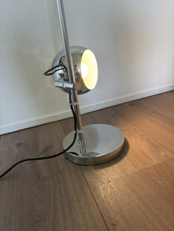 Space Age 70s chrome desk/table lamp – Metal (photo 9 of 10)