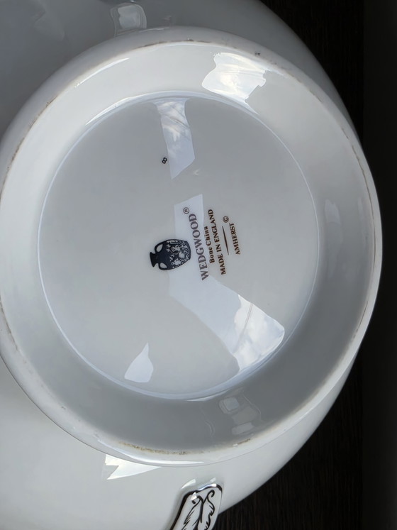 Vintage Wedgwood "Amherst" Bone China Soup Tureen & Gravy Boat Set – Crockery, Porcelain (photo 6 of 12)