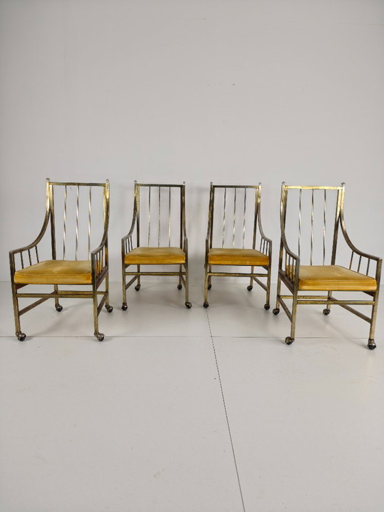 Conjunto único de sillas de comedor y salón de estilo de mediados de siglo – Doradas, fabricadas entre 1940 (photo 21 of 24)