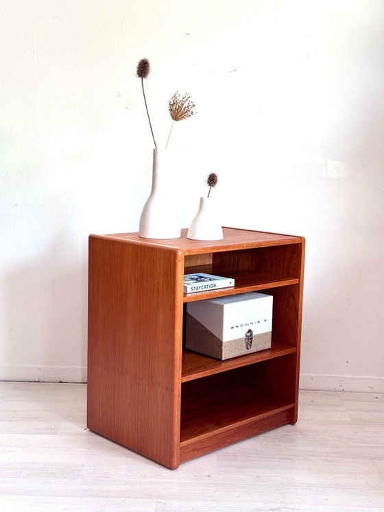 Vintage Danish Teak Open Cabinet Audio/Record Player Unit – cute vintage, TV furniture, Wood (photo 2 of 10)