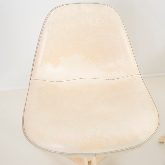 Image 1 of Ensemble de 5 chaises La Fonda – Charles & Ray Eames pour Herman Miller