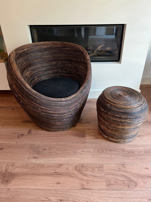 Rieten/rotan loungestoel + poef met opbergruimte – Crespi-stijl