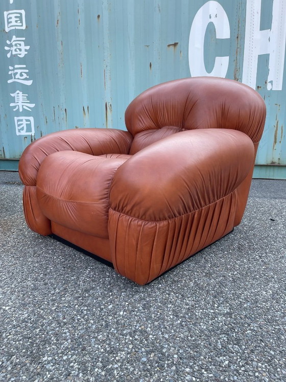 Image 1 of Sculpturale Italiaanse design loungestoelen uit de jaren 70
