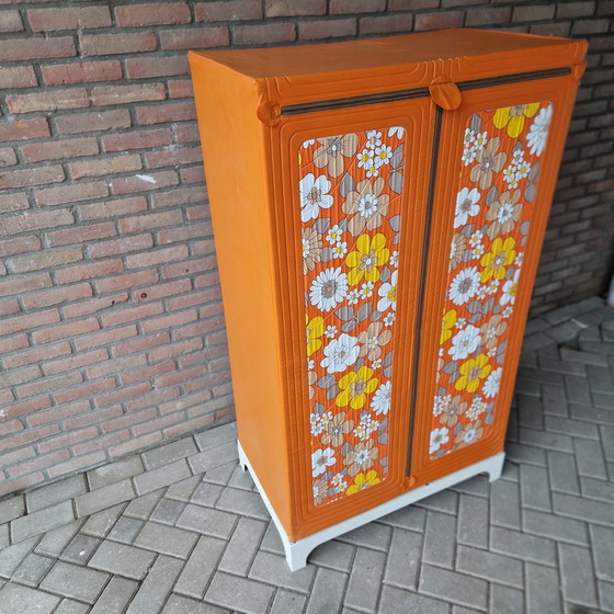 Image 1 of Armadio vintage anni '70, armadio da campeggio sospeso