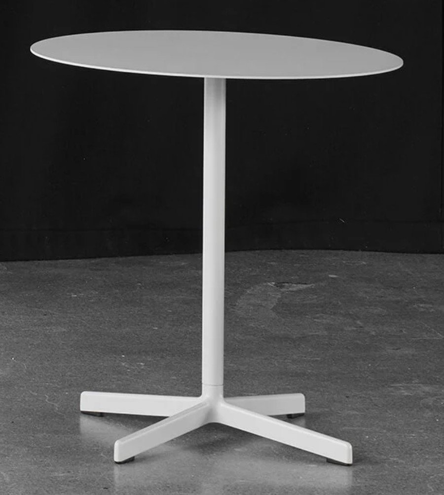 Hay Neu Round Table | €275 | Whoppah