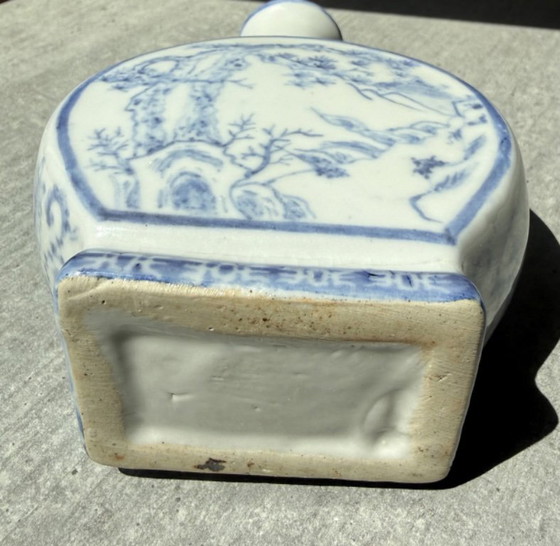 Chinese Porcelain Vase Blue White Reticulated Miniature Set 5 Lidded Bottle (photo 13 of 14)