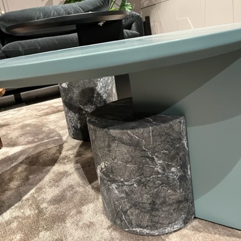 Image 1 of Table basse Cassina Sengu