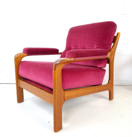 Image 1 of 2 poltrone vintage di design danese anni '70 in legno e velluto rosa