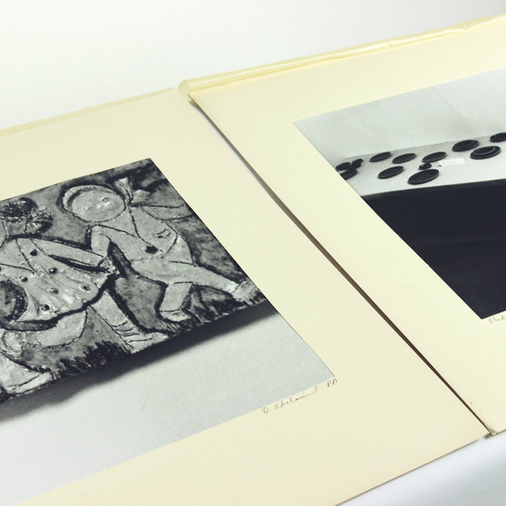 Image 1 of Set van 4 grote vintage foto's van keramisch kunstwerk door Ditta Abrahámová, Tsjecho-Slowakije 1980