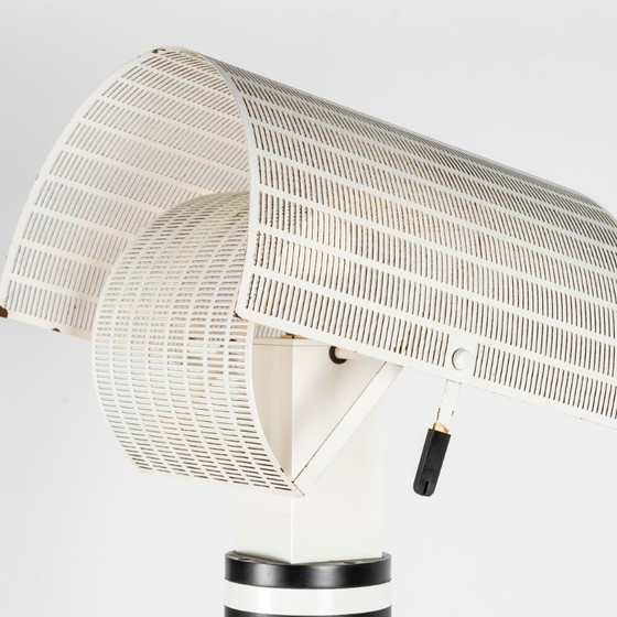 Vloerlamp « Shogun » van Mario Botta voor Artemide, 1986 – Vloerlampen, Metal (photo 11 of 16)
