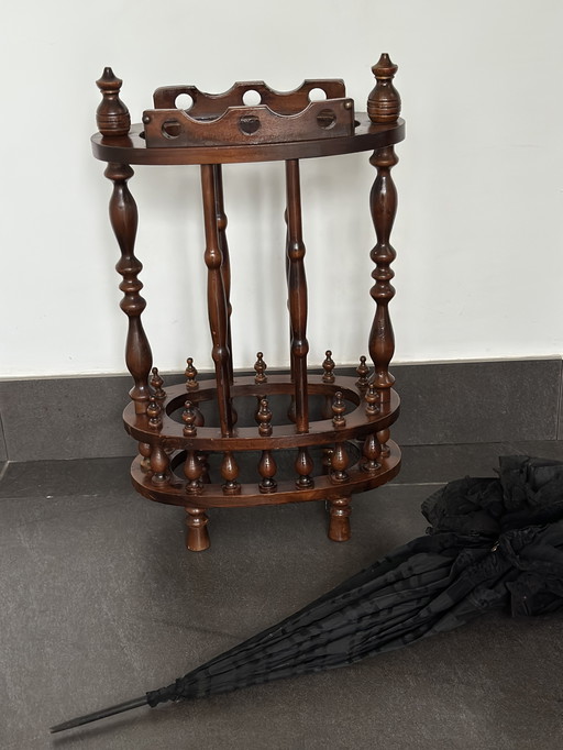 Paragüero antiguo de madera torneada, ca. 1900