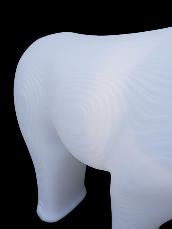 Image 1 of Elefante a bassa risoluzione di Gispen