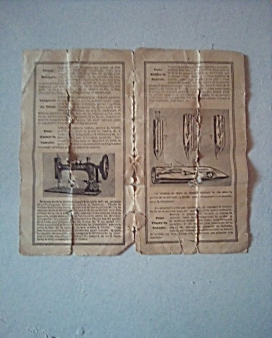 Image 1 of Antique Sewing Machine New Home