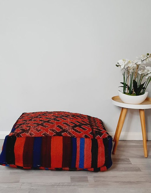 Puf kilim marroquí, cojín de asiento vintage