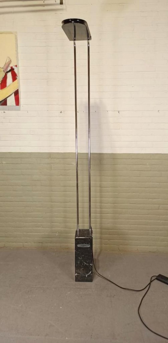 Image 1 of Lámpara de pie italiana posmoderna con base de mármol