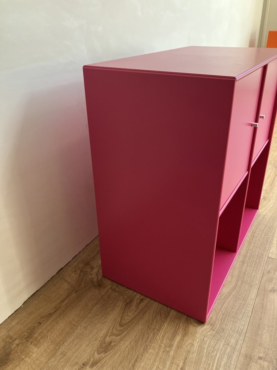 Image 1 of Armario original de Montana Furniture con puertas y sistema para colgar ropa - rosa
