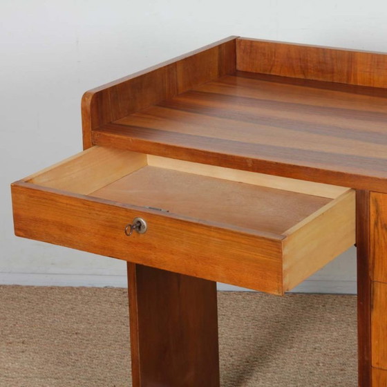 Image 1 of Piccola scrivania modernista, opera francese degli anni '40.