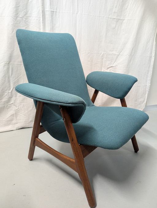 Unique vintage fifties design armchair, turquoise