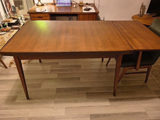 Image 1 of Mesa de comedor extensible de los años 60