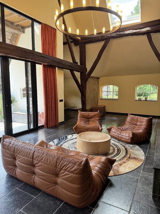 Image 1 of Set Ligne Roset Togo composto da 1 divano a 3 posti e 2 poltrone.
