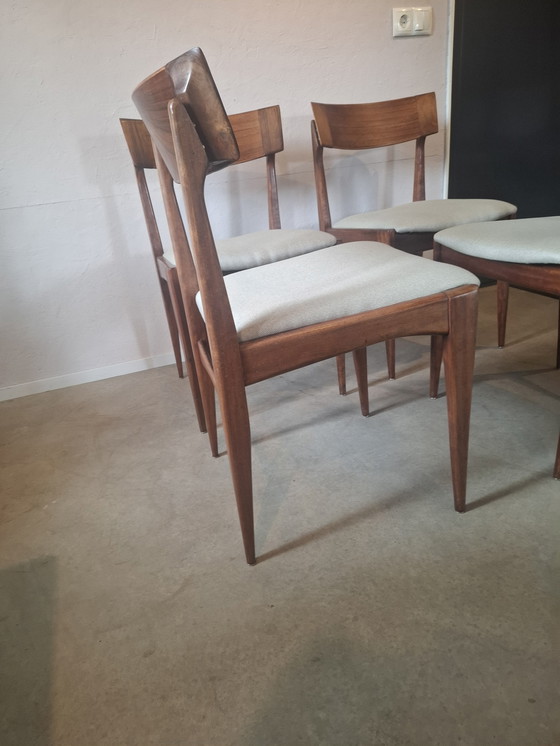 Image 1 of 4 chaises de salle à manger awa louis van teeffelen