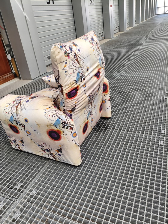 Image 1 of Fauteuil Cassina Maralunga recouvert de tissu Wolff Blitz
