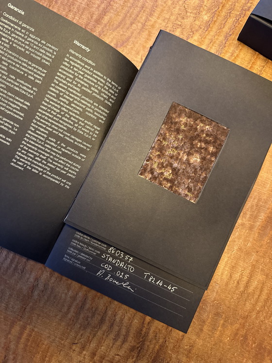 Image 1 of Edra Standalto