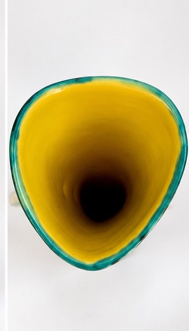 Gabriel Fourmaintraux Signed GF Ceramic Vase, France, 1950s-1960s, Yellow (photo 5 of 7)