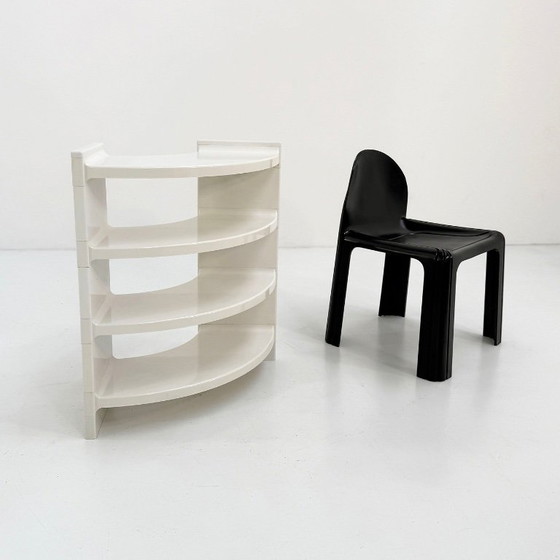 Image 1 of Estantería de esquina diseñada por Olaf Von Bohr para Flair, década de 1970.