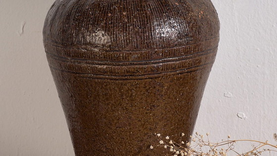 Small antique vase in dark tones (c.1900) #2 (photo 3 of 14)