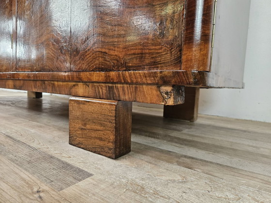 Buffet bas Art Déco en noyer à trois portes, années 1940 – Bois, Klassiek (photo 25 of 27)