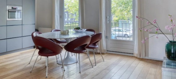 Image 1 of Tulip dining table after Earo Saarinen