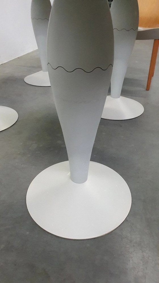 Image 1 of Mesa de jardín de diseño Miss Balù Philippe Starck Kartell