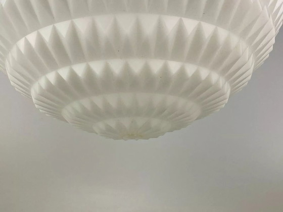 Image 1 of Lampada da soffitto a nido d'ape in plastica Erco anni '60-'70, design spaziale