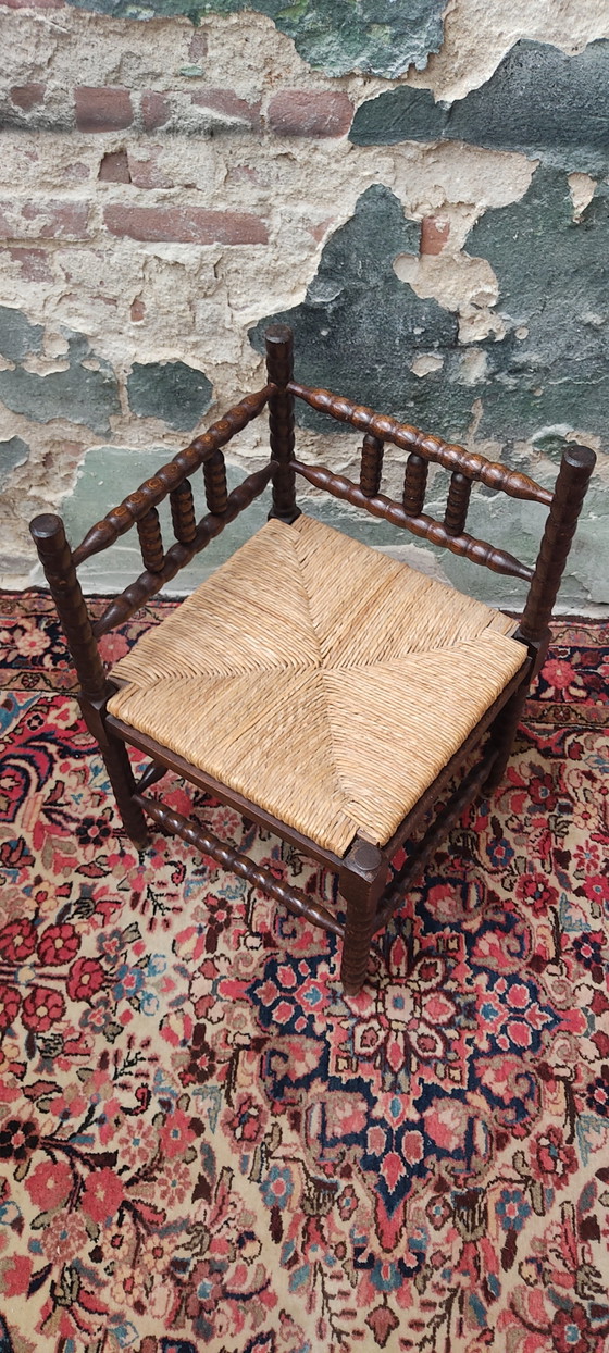 Image 1 of CLASSIC BOBBIN CORNER CHAIR