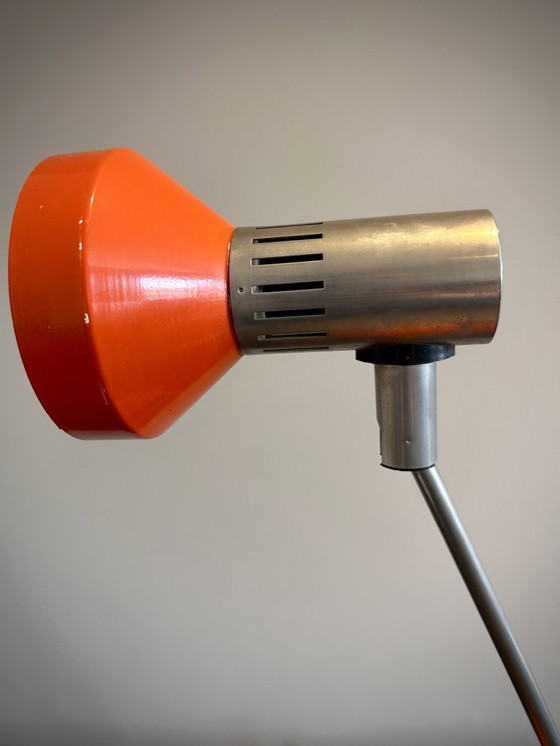 Image 1 of Retro Oranje Bureaulamp