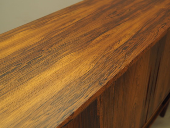 Image 1 of Planche haute en bois de rose, design danois, années 1970, production : Danemark