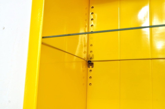 Image 1 of Vintage apothecary cabinet / display cabinet