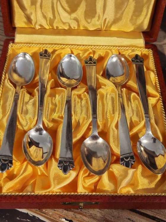 Image 1 of Posate antiche, candeliere e contenitore in argento del 1919.