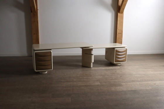 Image 1 of Ernest Igl Jet hoekbureau voor Wilhelm Werndl, jaren 70