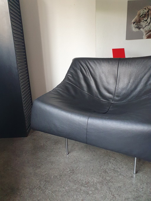 Montis armchair