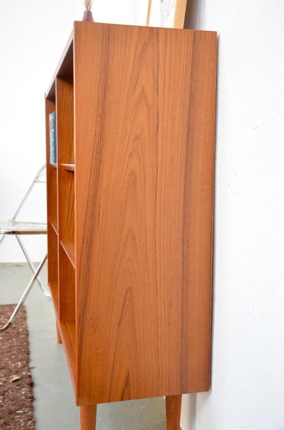 Image 1 of Vintage teak bookshelf, Denmark, retro Hundevad midcentury design