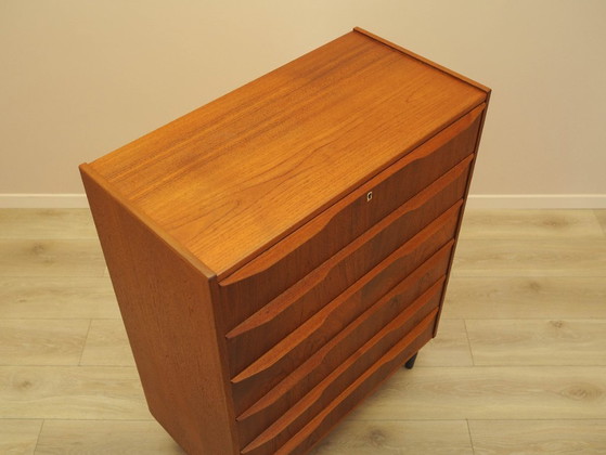 Image 1 of Kommode aus Teakholz, dänisches Design, 1970er Jahre, hergestellt in Dänemark